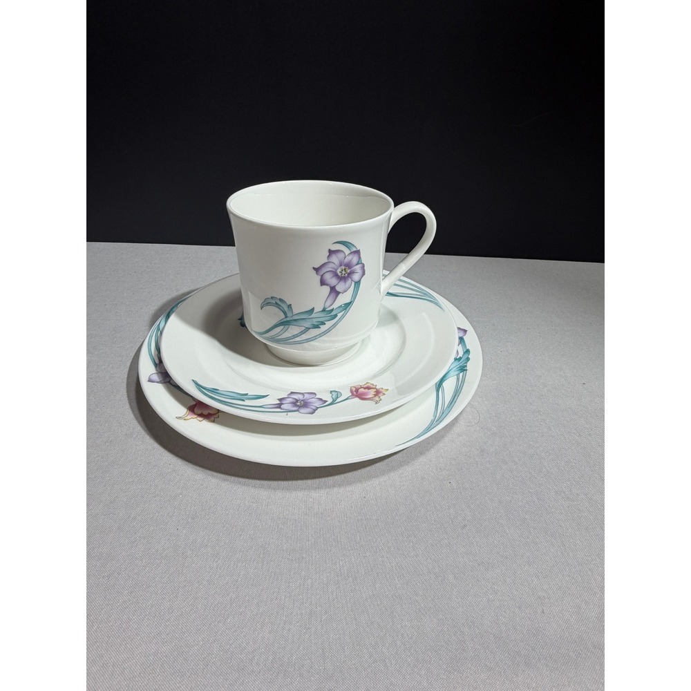 Lenox Decor Isle Royale 3 Piece Tea Set Cup Saucer Plate Floral Japan 7877 - Picture 2 of 10